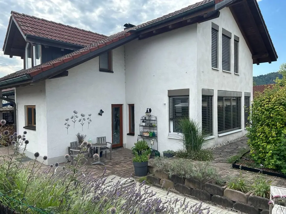 5 Zimmer Haus mit 143 m² in Waldshut-Tiengen – Bild 2