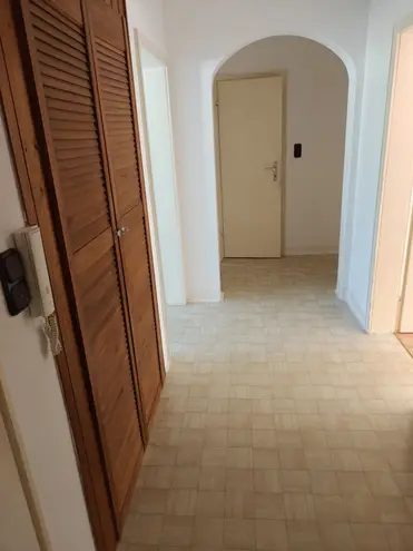 3 Zimmer Wohnung mit 75 m² in Karlsruhe – Bild 2
