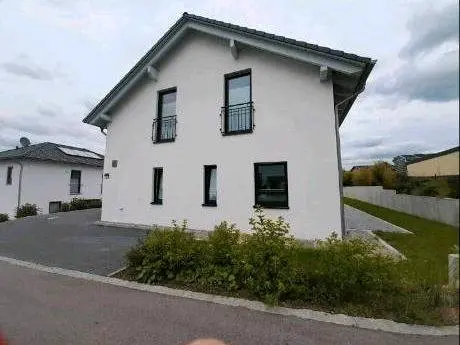 6 Zimmer Wohnung mit 120 m² in Cham – Bild 2