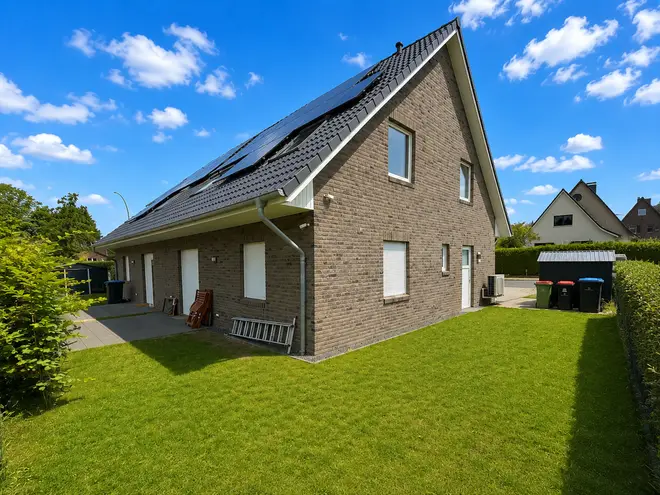 4 Zimmer Haus mit 125 m² in Hamburg – Bild 1
