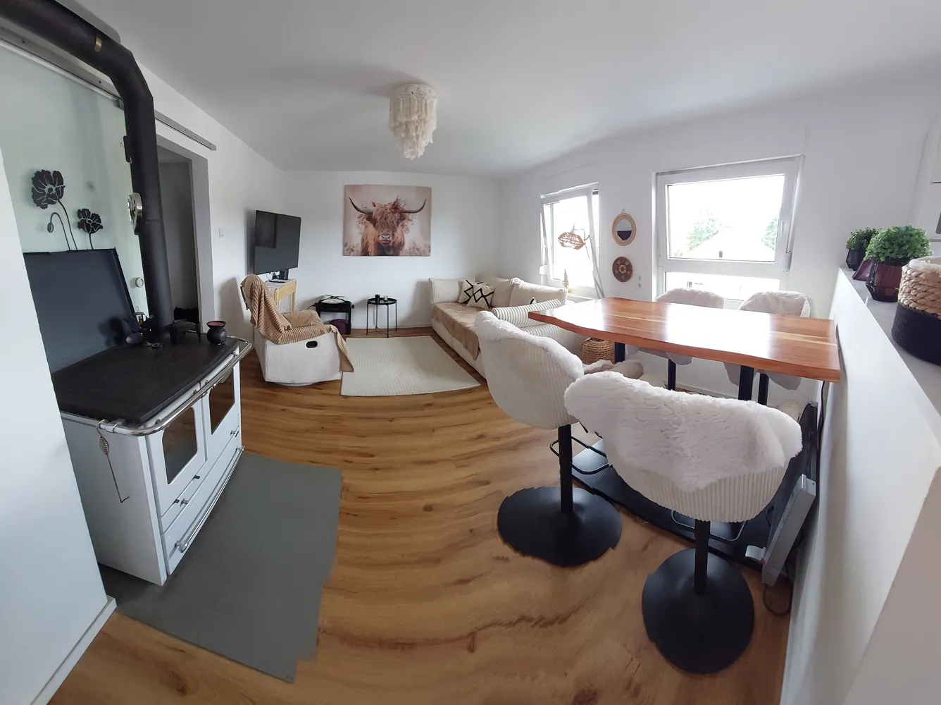 4 Zimmer Wohnung mit 112 m² in Karlsruhe – Bild 1