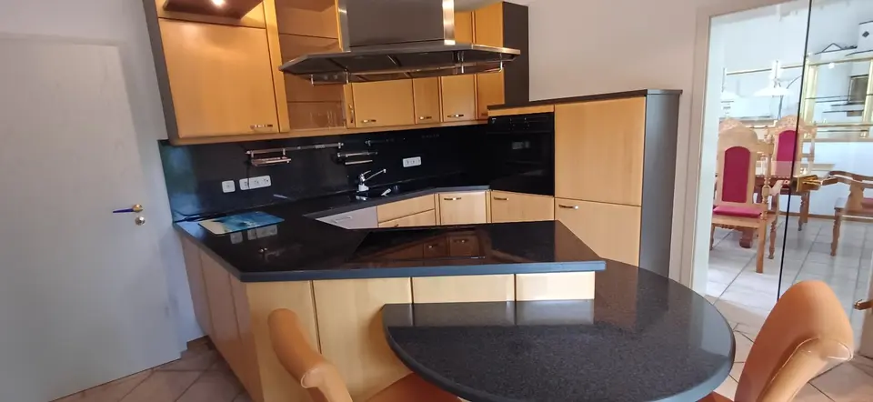 4 Zimmer Wohnung mit 140 m² in Würzburg – Bild 6