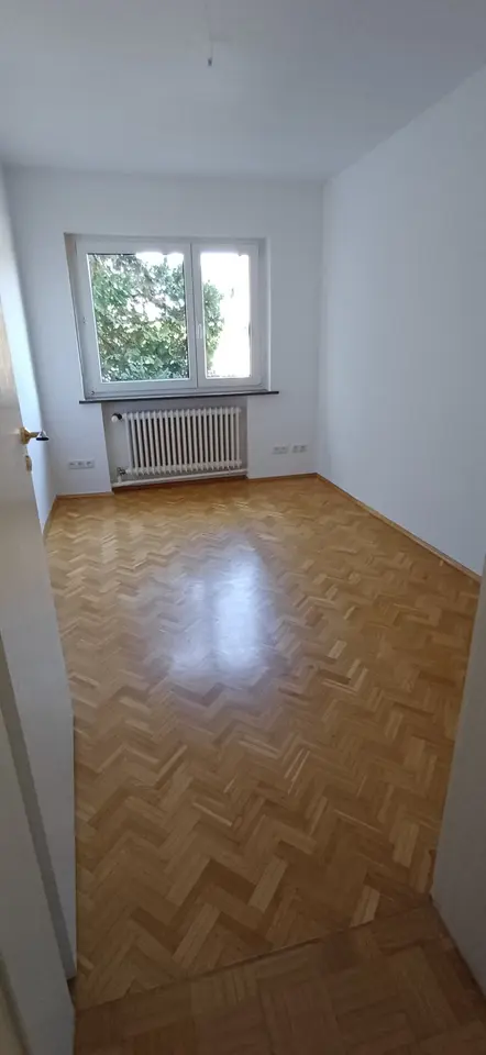 4 Zimmer Wohnung mit 140 m² in Würzburg – Bild 10