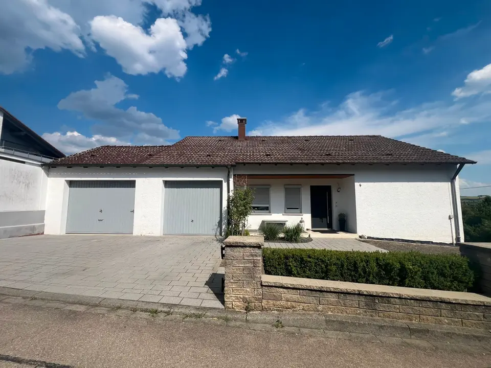 8 Zimmer Haus mit 190 m² in Neu-Ulm – Bild 1