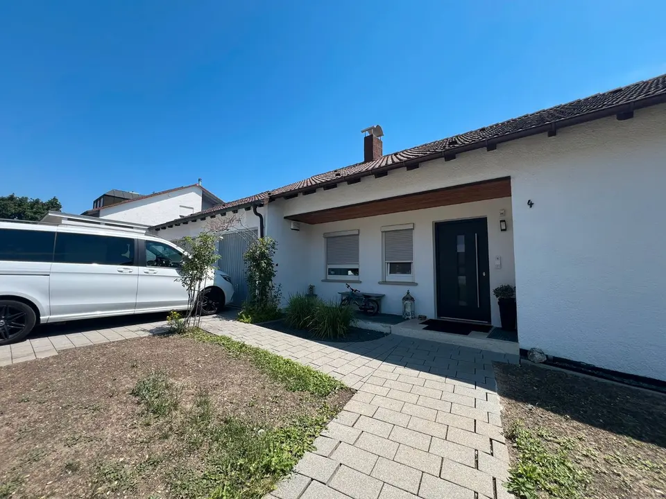 8 Zimmer Haus mit 190 m² in Neu-Ulm – Bild 2