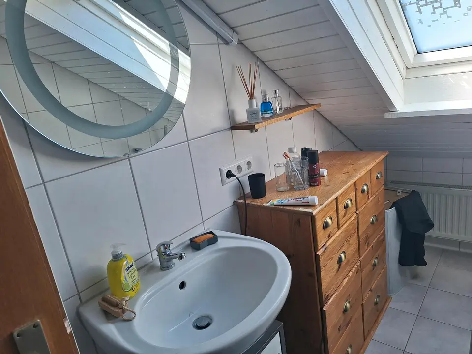 WG-Zimmer mit 100 m² in Aalen – Bild 2