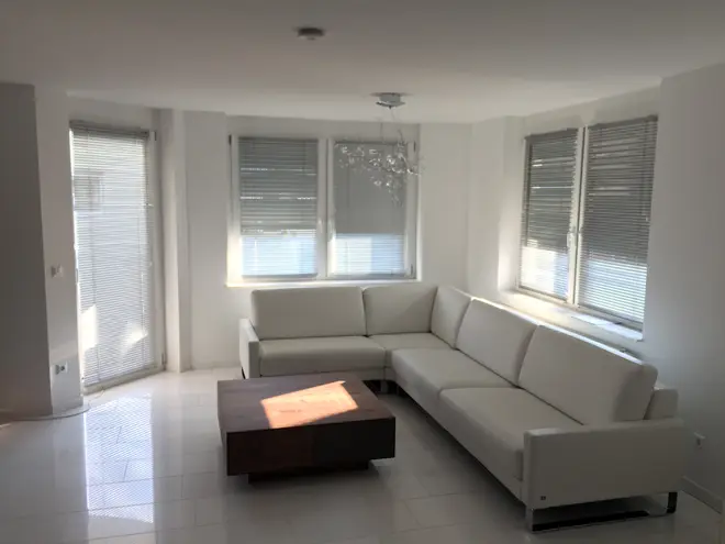 5 Zimmer Wohnung mit 111 m² in Stuttgart – Bild 6