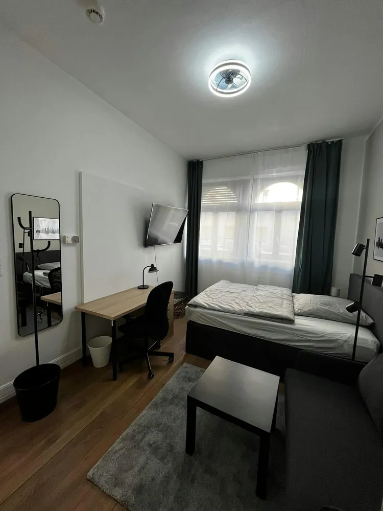 WG-Zimmer mit 19 m² in Frankfurt am Main – Bild 1