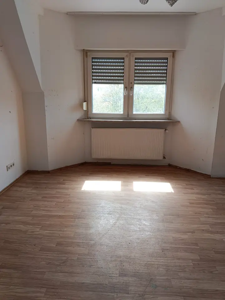 4 Zimmer Wohnung mit 70 m² in Worms – Bild 1