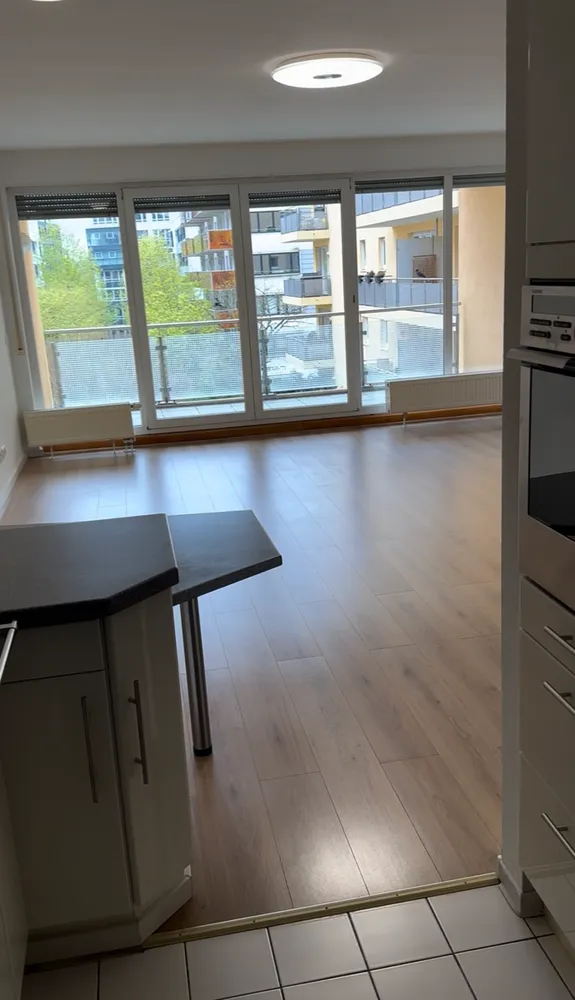 4 Zimmer Wohnung mit 121 m² in Frankfurt am Main – Bild 1