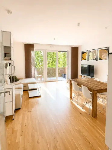 2 Zimmer Wohnung mit 60 m² in Köln – Bild 1