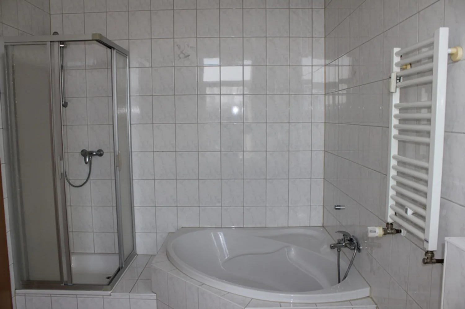 2 Zimmer Wohnung mit 67 m² in Plauen – Bild 12