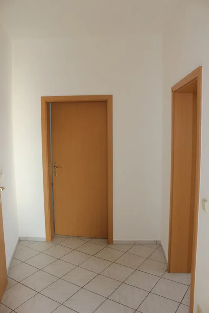 2 Zimmer Wohnung mit 67 m² in Plauen – Bild 6