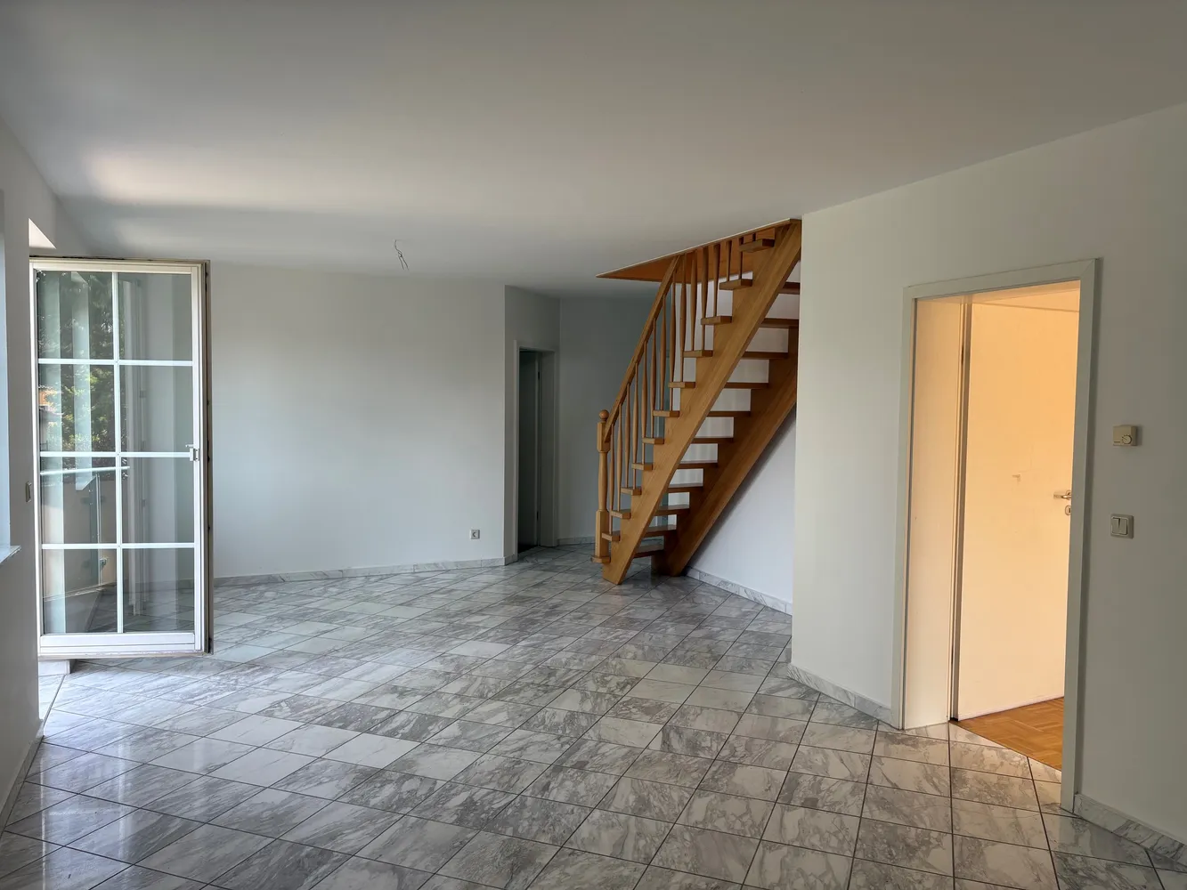 4 Zimmer Wohnung mit 126 m² in Dresden – Bild 6