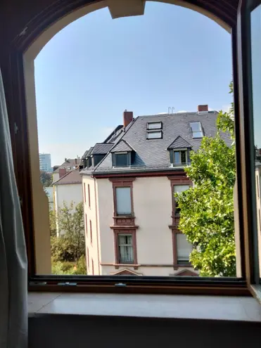 1 Zimmer Wohnung mit 25 m² in Frankfurt am Main – Bild 4