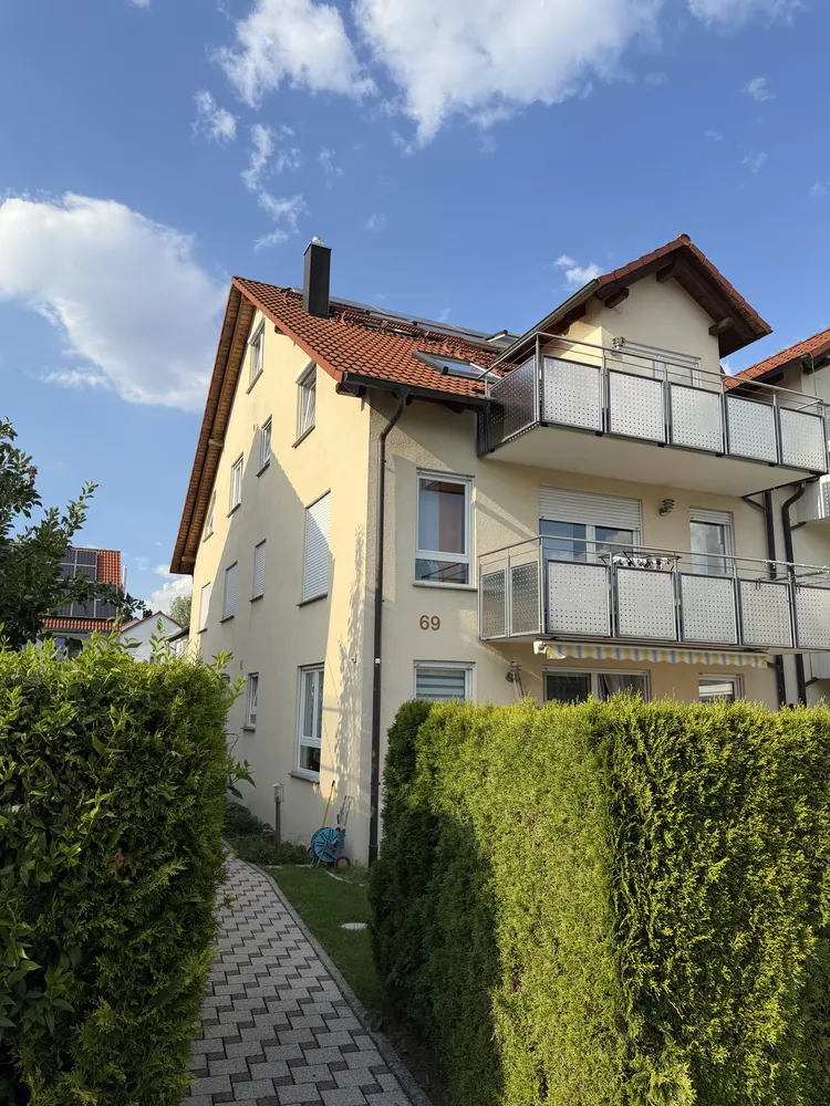 5 Zimmer Wohnung mit 105 m² in Sindelfingen – Bild 1