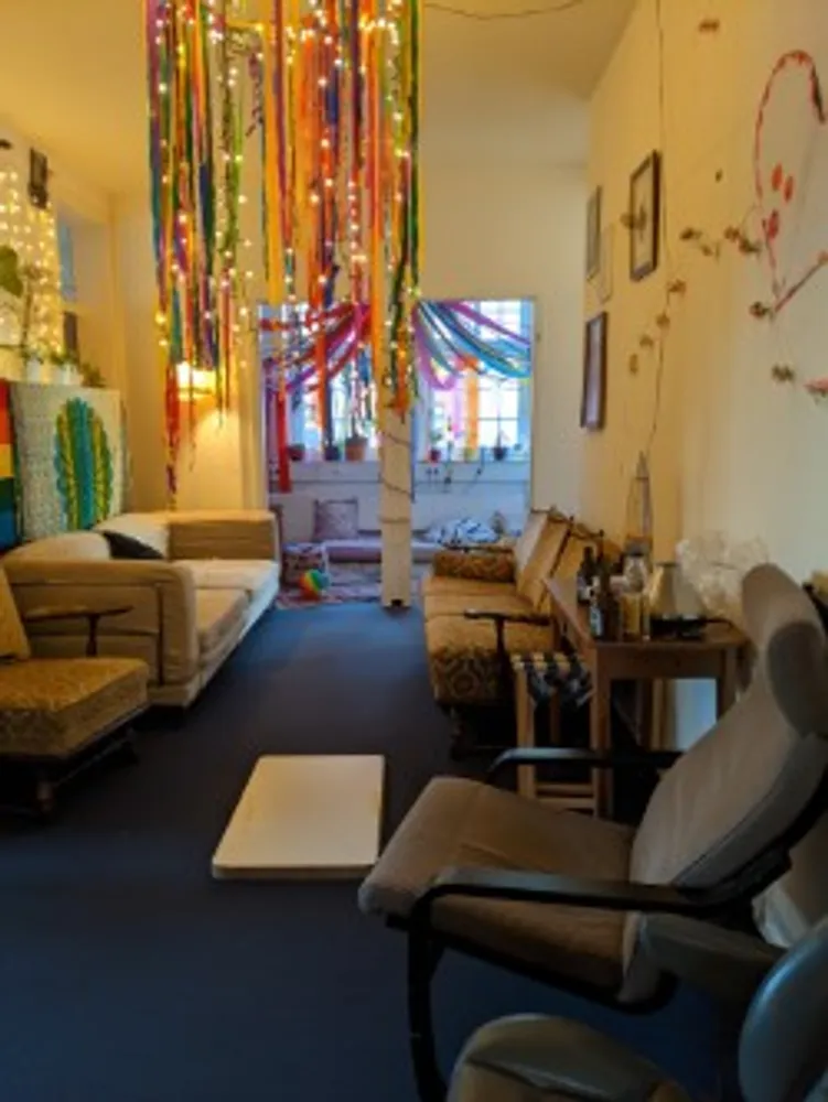 7 Zimmer Wohnung mit 220 m² in Kiel – Bild 3