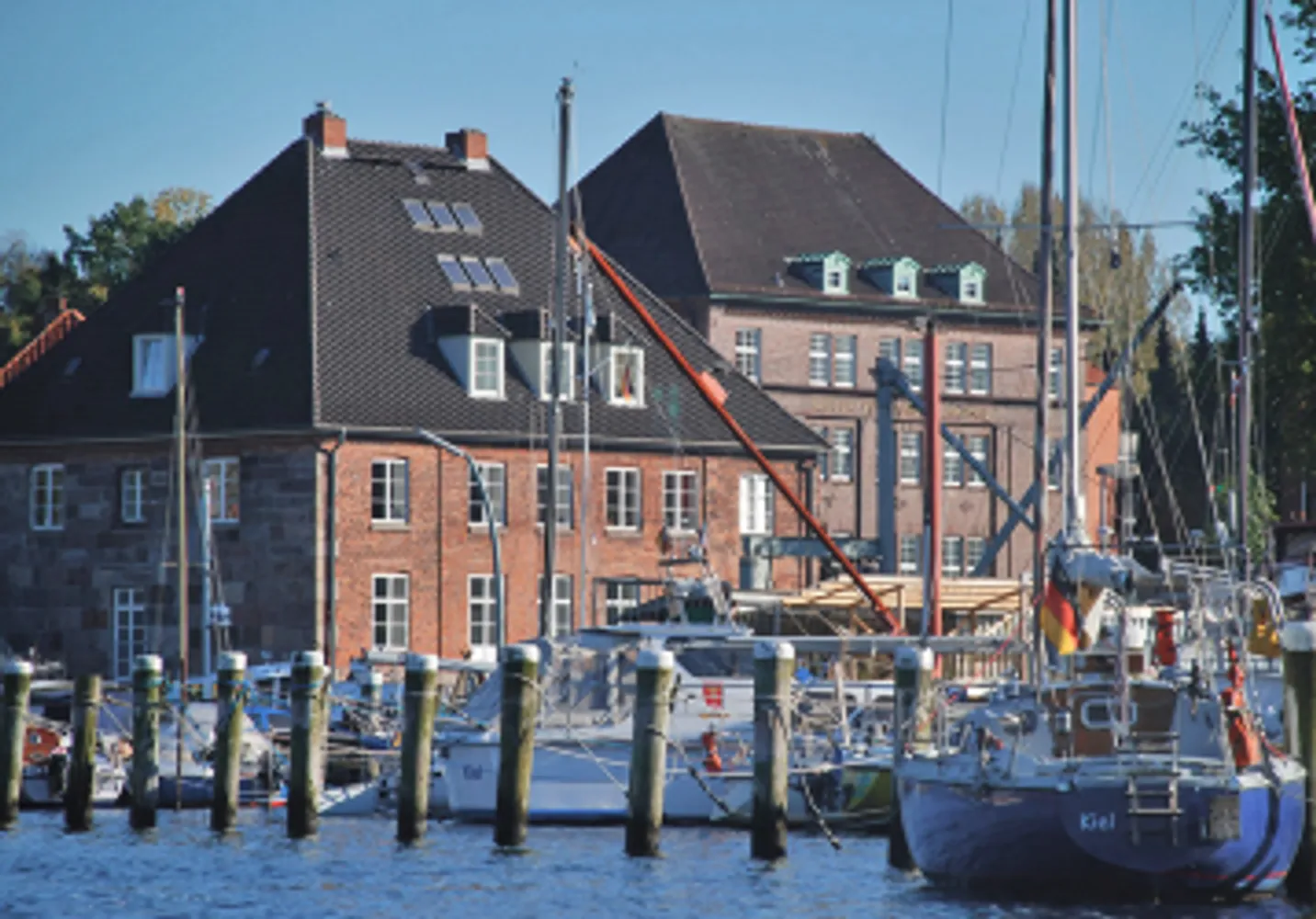 7 Zimmer Wohnung mit 220 m² in Kiel – Bild 5