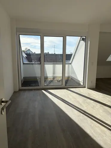 2 Zimmer Wohnung mit 72 m² in Augsburg – Bild 1