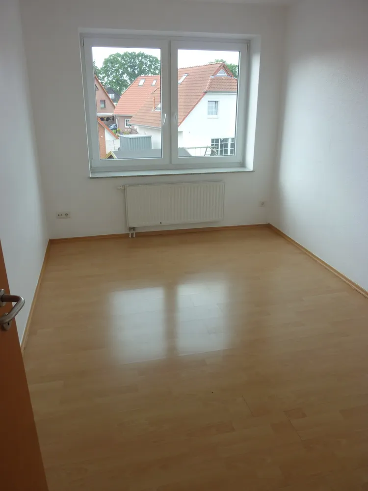 4 Zimmer Wohnung mit 107 m² in Garbsen – Bild 8