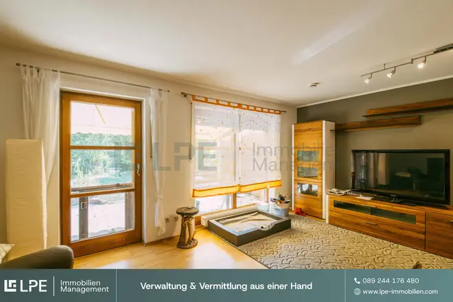 6 Zimmer Haus mit 158 m² in München – Bild 2