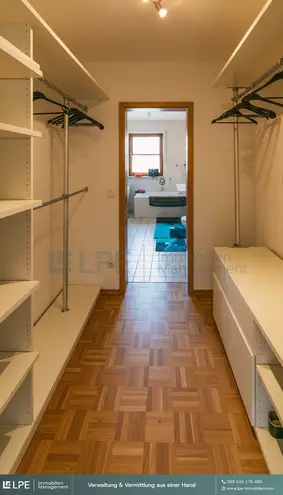 6 Zimmer Haus mit 158 m² in München – Bild 9