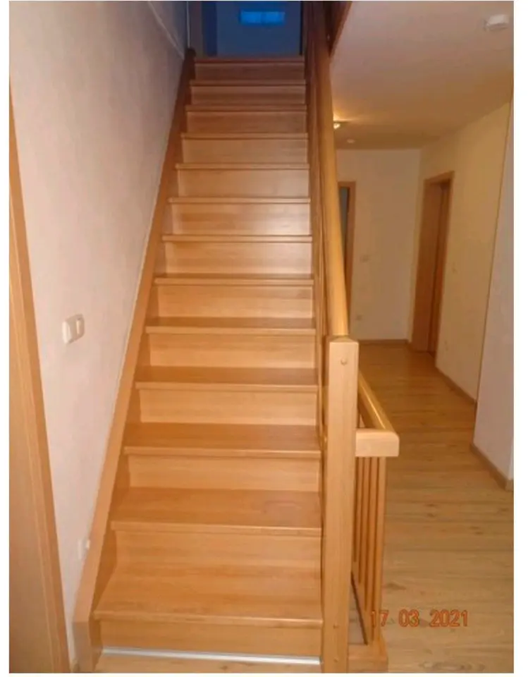 9 Zimmer Haus mit 250 m² in Amberg – Bild 3