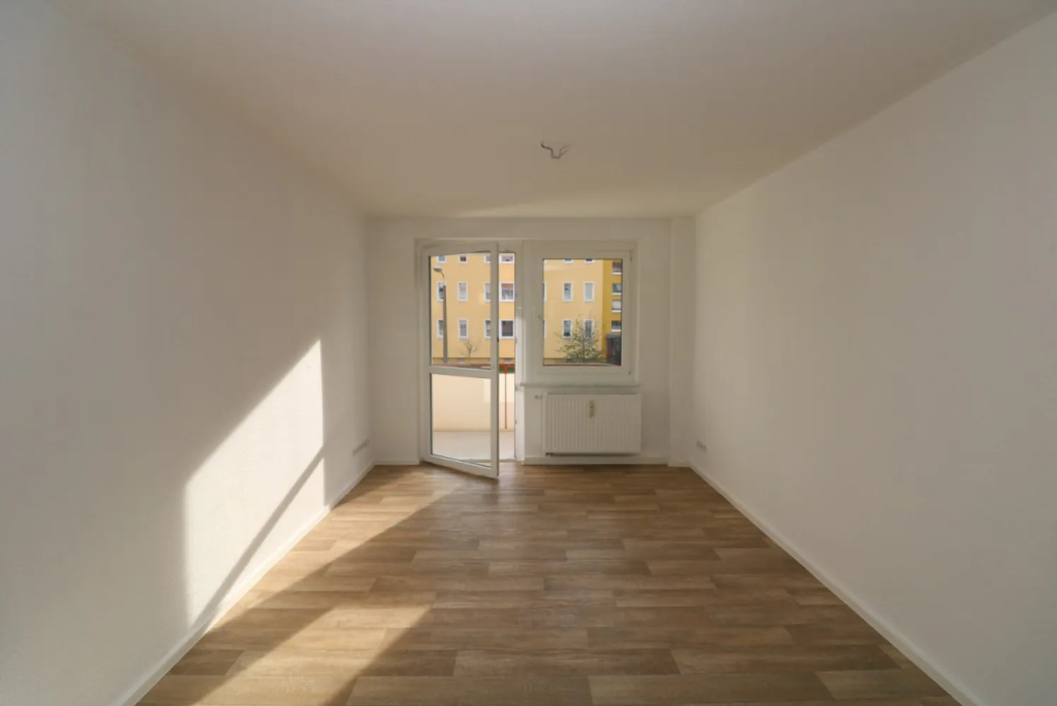 2 Zimmer Wohnung mit 48 m² in Freiberg – Bild 1