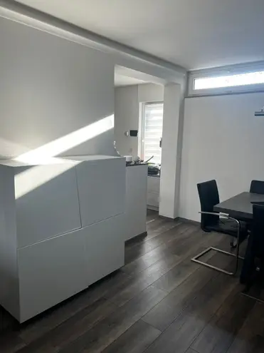 4 Zimmer Wohnung mit 107 m² in Köln – Bild 8