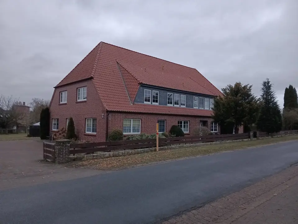 4 Zimmer Wohnung mit 105 m² in Lüneburg – Bild 3
