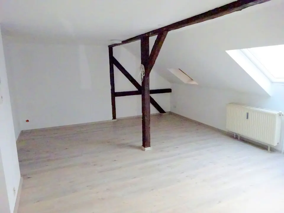 3 Zimmer Wohnung mit 75 m² in Plauen – Bild 2