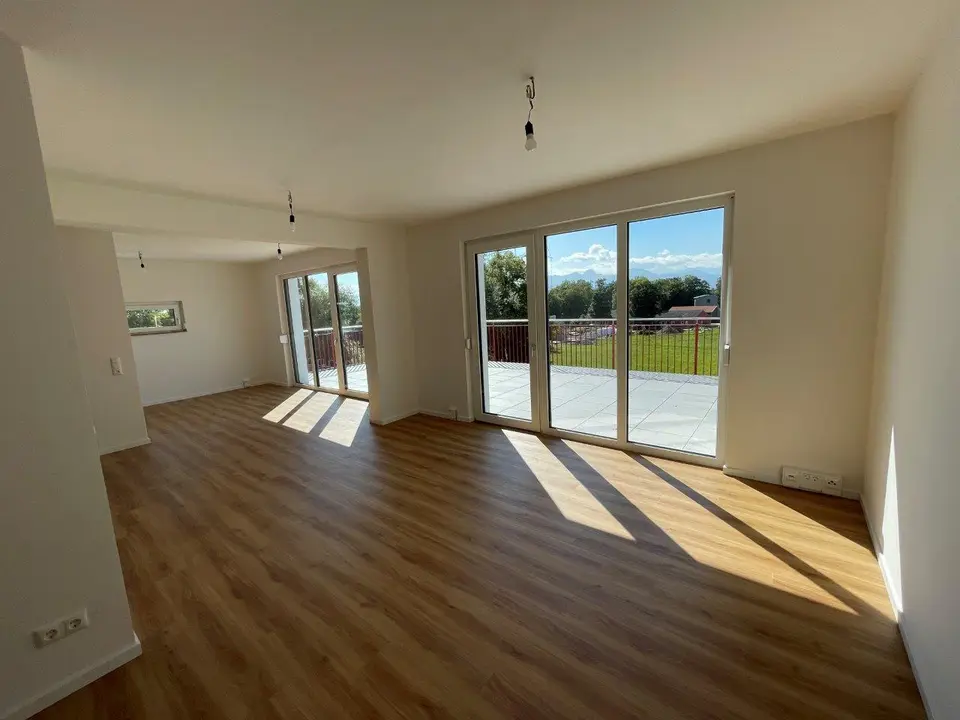 3 Zimmer Wohnung mit 111 m² in Rosenheim – Bild 3