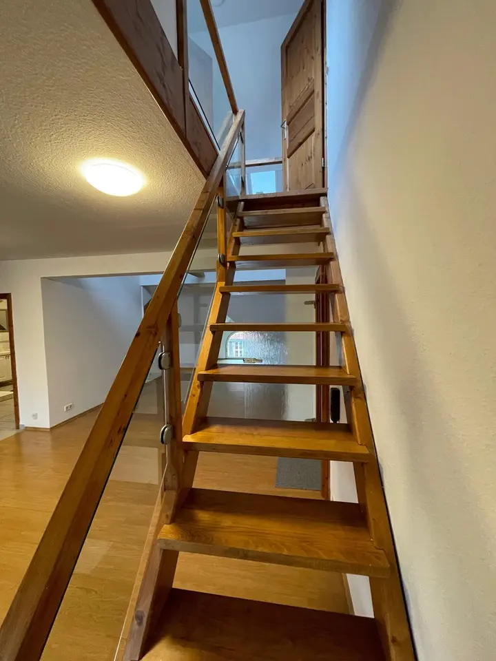 3 Zimmer Wohnung mit 100 m² in Fürth – Bild 4