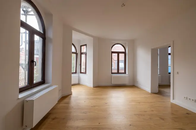 4 Zimmer Wohnung mit 124 m² in Hannover – Bild 2