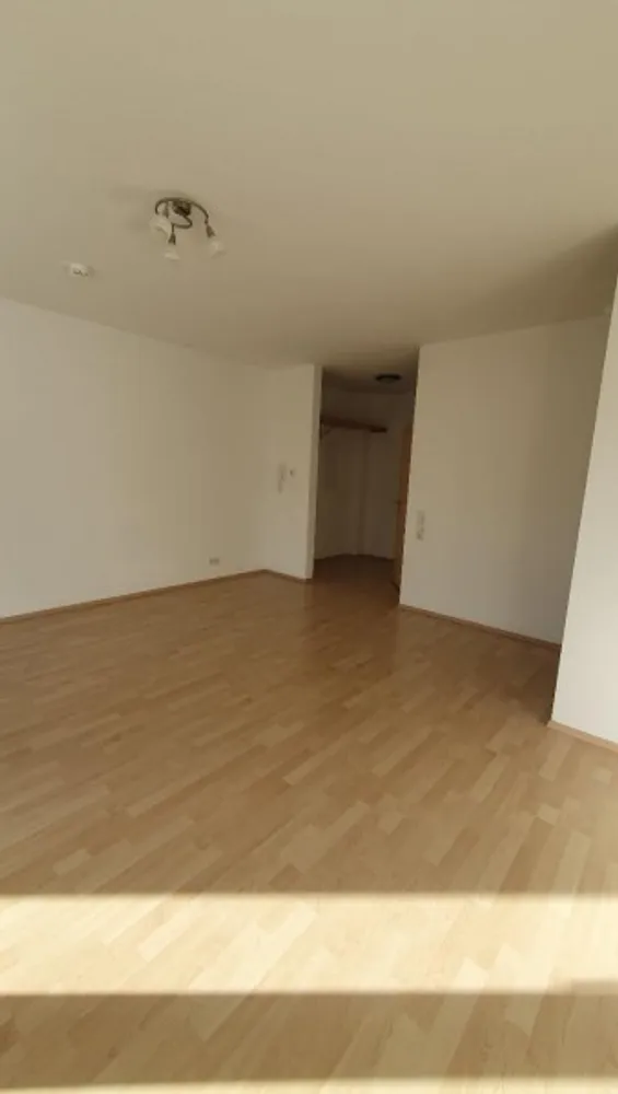 1 Zimmer Wohnung mit 34 m² in Koblenz – Bild 3