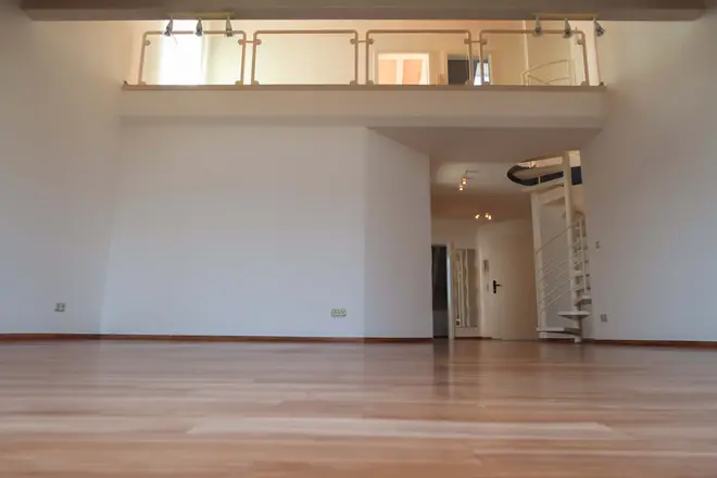 4 Zimmer Wohnung mit 98 m² in Frankfurt am Main – Bild 3