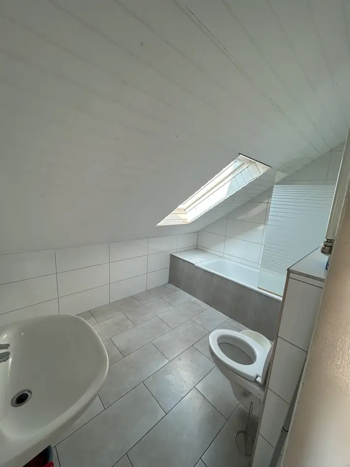 6 Zimmer Wohnung mit 155 m² in Gelsenkirchen – Bild 7
