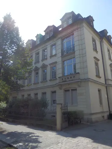 2 Zimmer Wohnung mit 66 m² in Dresden – Bild 4