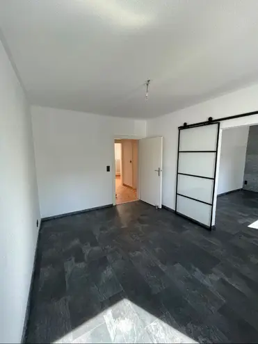 4 Zimmer Haus mit 100 m² in Wiesbaden – Bild 9