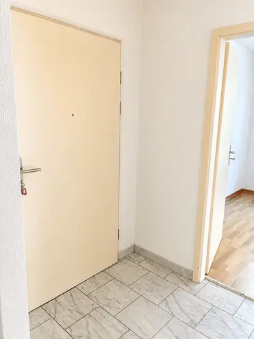 2 Zimmer Wohnung mit 63 m² in Saarbrücken – Bild 4