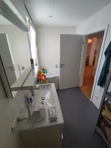 4 Zimmer Wohnung mit 127 m² in Kassel – Bild 2