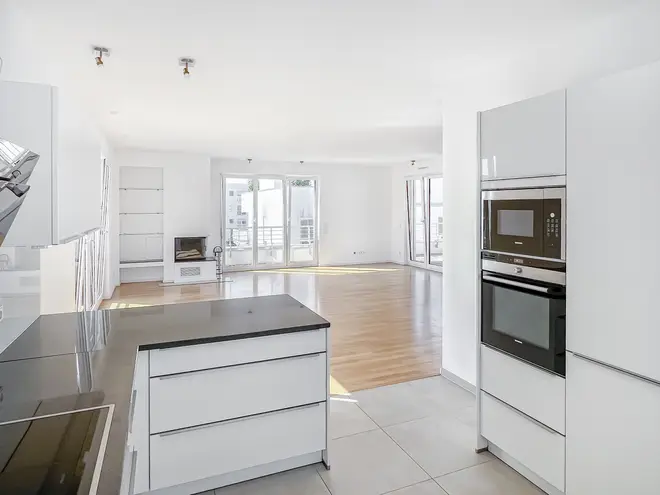 5 Zimmer Wohnung mit 204 m² in Wiesbaden – Bild 4