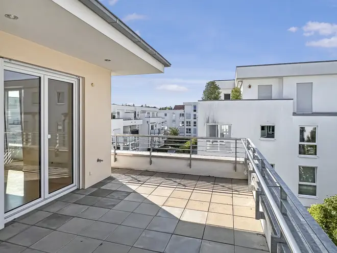 5 Zimmer Wohnung mit 204 m² in Wiesbaden – Bild 6