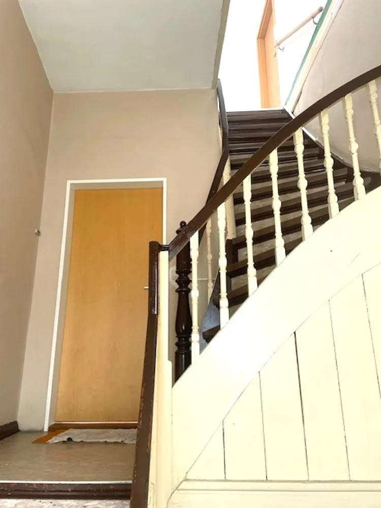 6 Zimmer Wohnung mit 105 m² in Bremerhaven – Bild 3