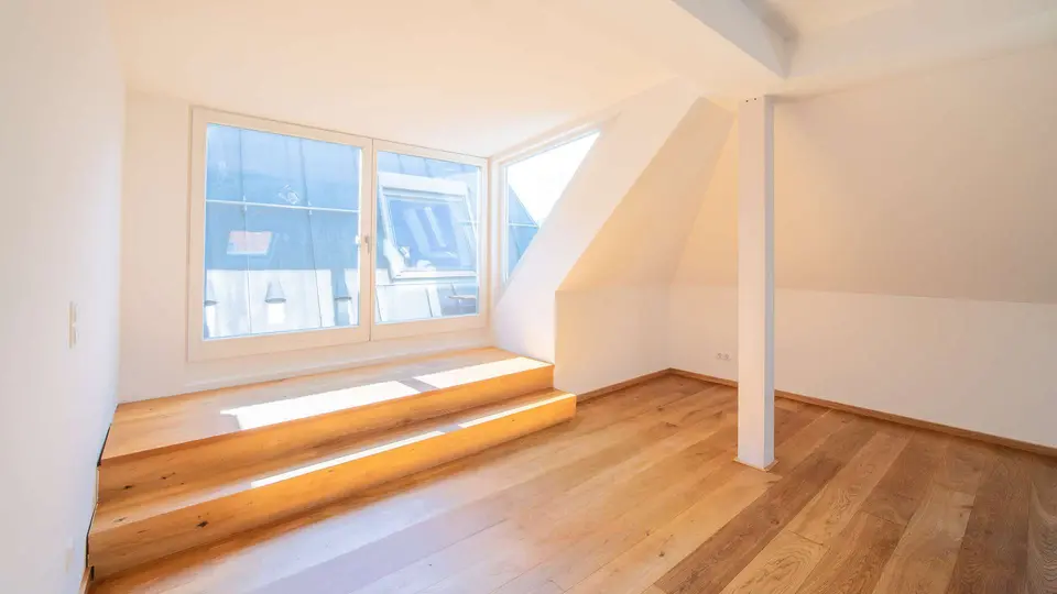 5 Zimmer Wohnung mit 192 m² in Passau – Bild 2