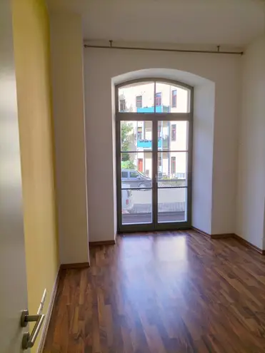 3 Zimmer Wohnung mit 84 m² in Dresden – Bild 2