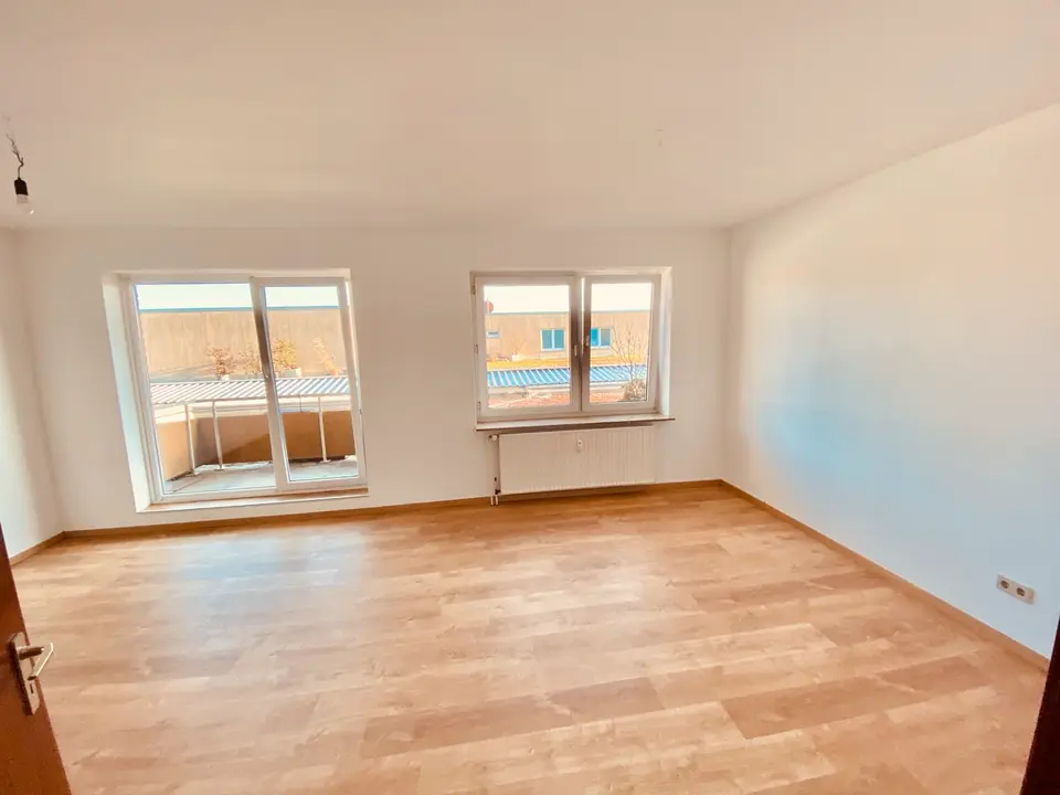 2 Zimmer Wohnung mit 60 m² in Lübeck – Bild 2