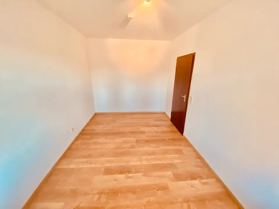 2 Zimmer Wohnung mit 60 m² in Lübeck – Bild 7