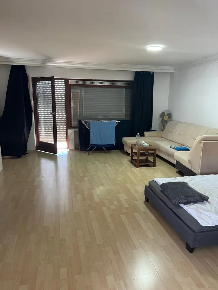 WG-Zimmer mit 35 m² in Dietzenbach – Bild 1