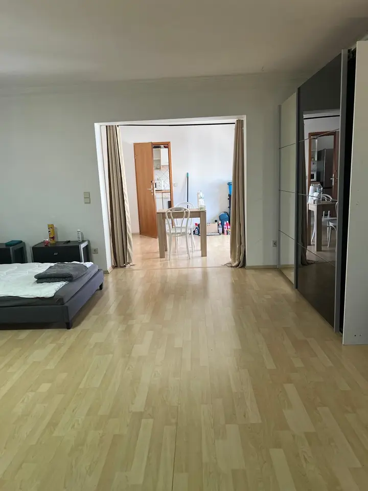 WG-Zimmer mit 35 m² in Dietzenbach – Bild 3